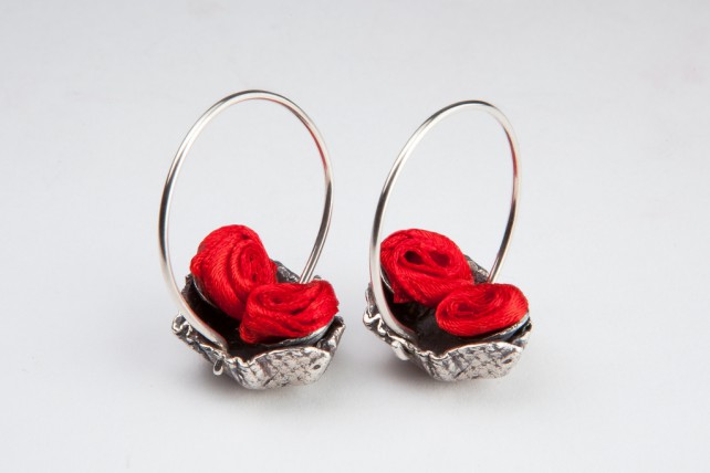 Flower basket earrings